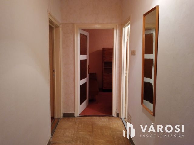 Háromszobás lakás a városközpontnál