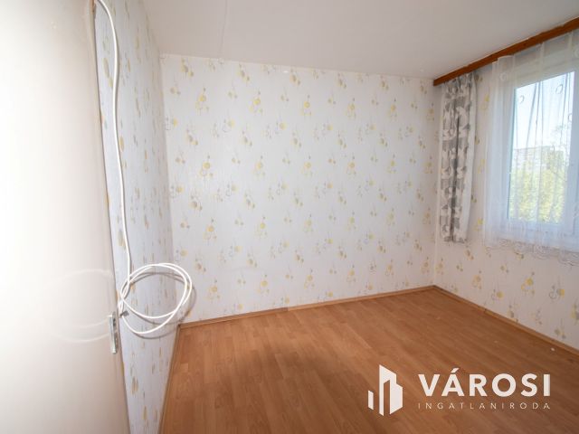 Azonnal költözhető, 53 m²-es lakás Adyvárosban