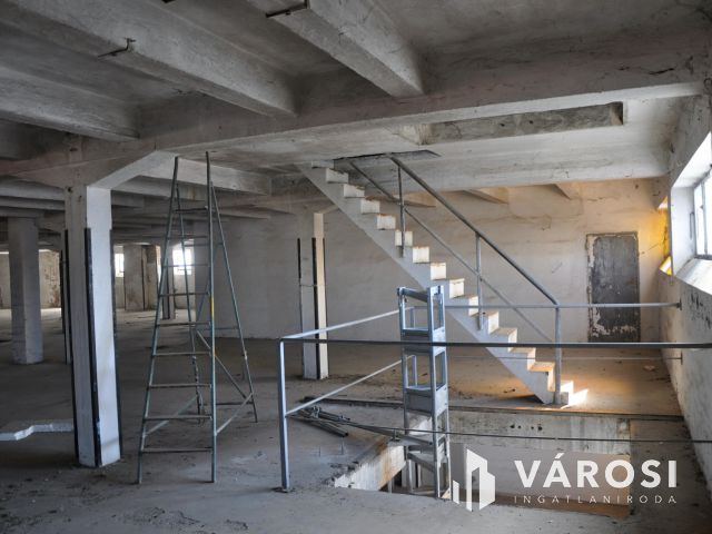 Komplex ipartelep ELADÓ !