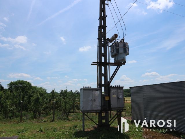 Csehimindszent,telephely,üzemcsarnok,irodaház,garázs stb.