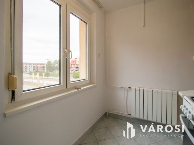 Eladó egy méltán népszerű 2+1 félszobás lakás