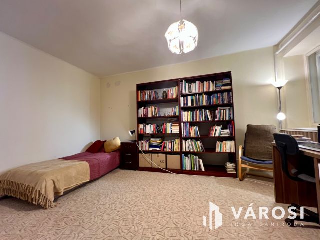 Gazdálkodásra is alkalmas családi ház Balatonszárszón