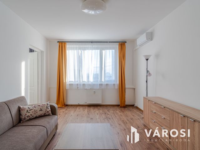 3 szobás felújított lakás kiadó a Sárosi utcában!